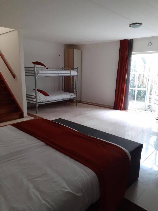 Bed & Breakfast Trouwborst 레넨 외부 사진